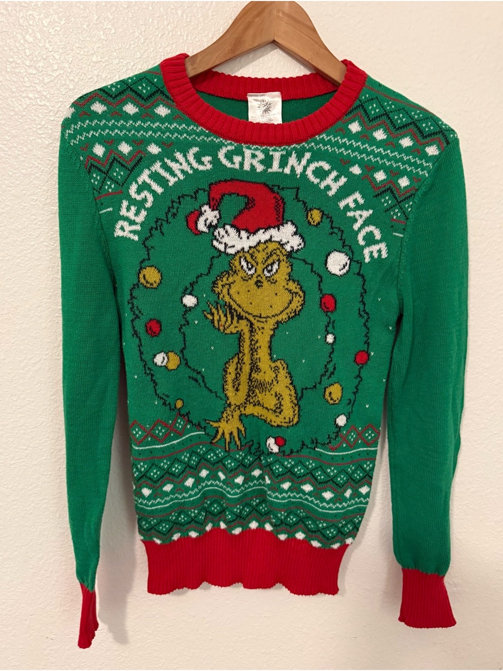 Green Grinch Graphic Crewneck Sweater - Festive Holiday Knit